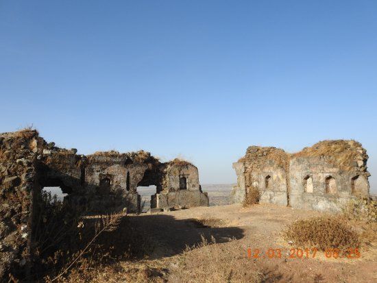 Hatgad Village Fort
